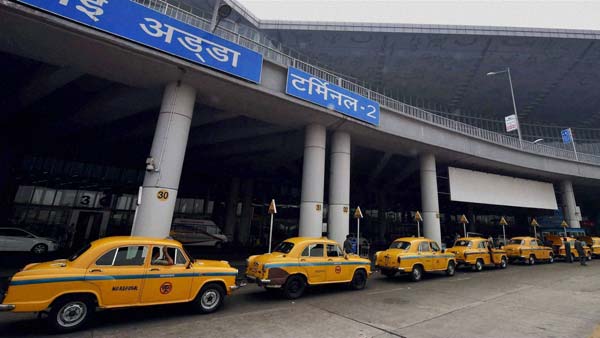 பிரியாவிடை பெற்ற அம்பாசிடர், மாருதி 800... சாலைகளில் இருந்து மட்டும்தான்... மனங்களில் இருந்து அல்ல