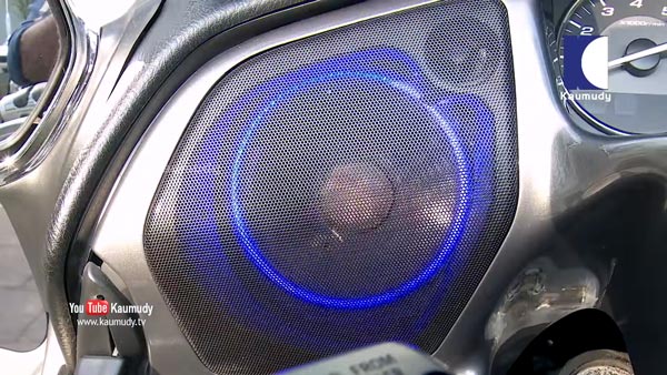 சும்மா கத விடாதீங்க பாஸ்.. இந்த பைக் விலை 62 லட்சமா..? லக்சூரி க்ரூஸர் இறக்குமதி செய்யப்பட்ட கதை!