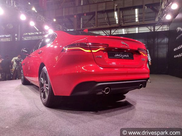 ஜாகுவார் எக்ஸ்இ ஃபேஸ்லிஃப்ட் மாடல் இந்தியாவில் விற்பனைக்கு அறிமுகம்!