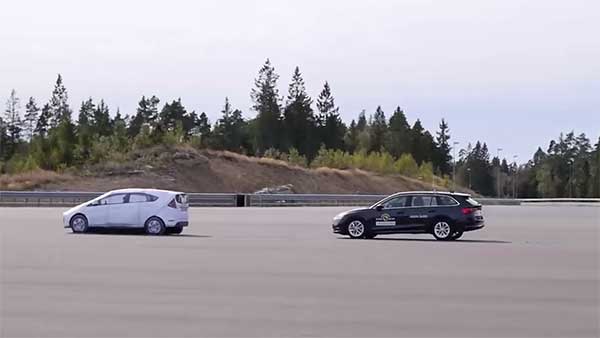 க்ராஷ் டெஸ்ட்டில் அசத்திய புதிய தலைமுறை ஸ்கோடா ஆக்டேவியா கார்!