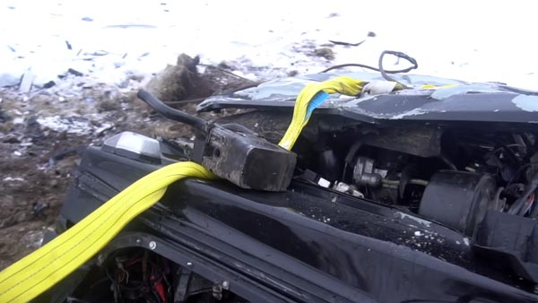 அதிர்ச்சி... 2.5 கோடி ரூபாய் காரை ஹெலிகாப்டரில் இருந்து வீசி சுக்குநூறாக்கிய இளைஞர்... ஏன் தெரியுமா? அதிர்ச்சி... 2.5 கோடி ரூபாய் காரை ஹெலிகாப்டரில் இருந்து வீசி சுக்குநூறாக்கிய இளைஞர்... ஏன் தெரியுமா?