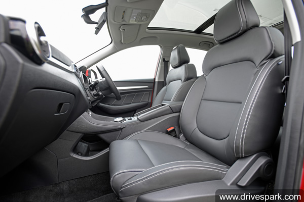 புதிய அத்தியாயம் எழுத வருகிறது எம்ஜி இஸட்எஸ் எலெக்ட்ரிக் எஸ்யூவி... ஃபர்ஸ்ட் டிரைவ் ரிவியூ!!