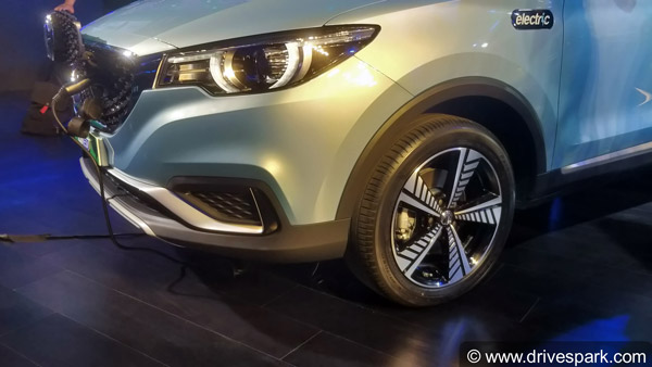 நம்ப முடியாத மிக குறைவான விலையில் களமிறங்கும் புதிய எலெக்ட்ரிக் கார்... எவ்வளவு தெரியுமா?