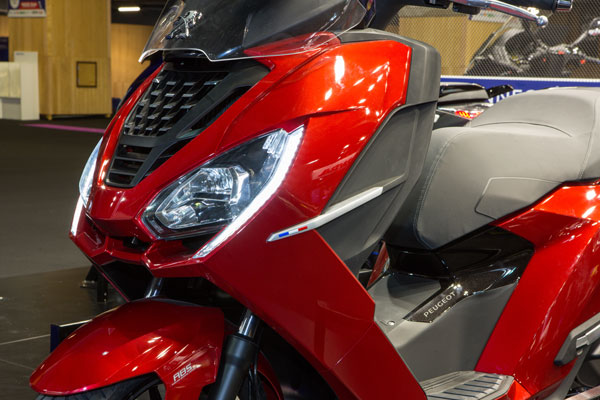 முதல்முறையாக பீஜோ பல்சன் மேக்ஸி ஸ்கூட்டர் இந்தியாவில் தரிசனம்