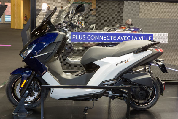 முதல்முறையாக பீஜோ பல்சன் மேக்ஸி ஸ்கூட்டர் இந்தியாவில் தரிசனம்