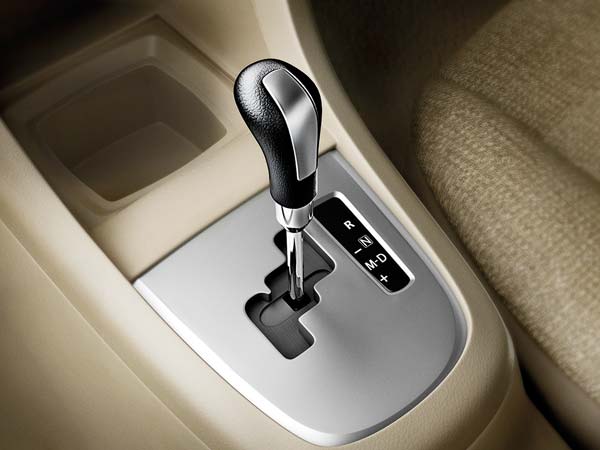 ஆட்டோமேட்டிக் கார்கள் பற்றிய இந்த முக்கிய விஷயங்களை யாரும் சொல்லமாட்டாங்க!