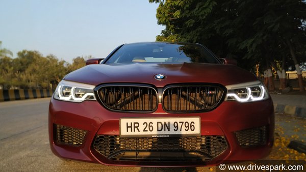 தந்தை பரிசளித்த விலை உயர்ந்த BMW காரை ஆற்றில் தள்ளிய மகன்... ஏன் என தெரிந்தால் அதிர்ந்து விடுவீர்கள் தந்தை பரிசளித்த விலை உயர்ந்த BMW காரை ஆற்றில் தள்ளிய மகன்... ஏன் என தெரிந்தால் அதிர்ந்து விடுவீர்கள்