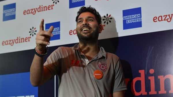 சச்சின், விராட் வரிசையில் இணைந்த யுவராஜ் சிங்... அடங்கேப்பா இவர் இத்தனை சொகுசு கார்களையா வைத்திருக்கிறார்..!