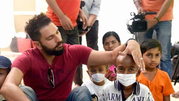 சச்சின், விராட் வரிசையில் இணைந்த யுவராஜ் சிங்... அடங்கேப்பா இவர் இத்தனை சொகுசு கார்களையா வைத்திருக்கிறார்..!