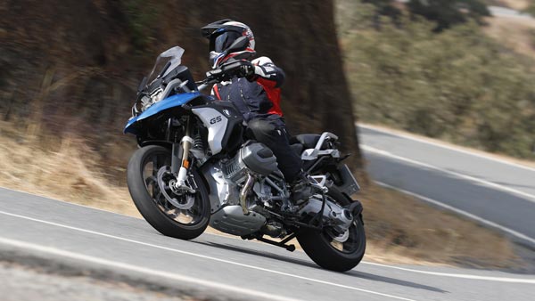 2019ல் பிஎம்டபிள்யூ மோட்டோராட் நிறுவனத்தின் விற்பனை 10% அதிகரிப்பு...