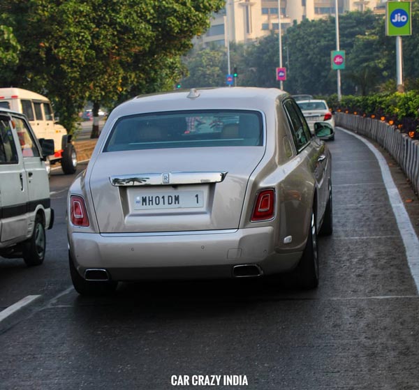 குண்டு மழையையே அசால்ட் செய்யும் அம்பானியின் புதிய கார்... விலையை கேட்டு வாய பிளக்கூடாது பாஸ்..!