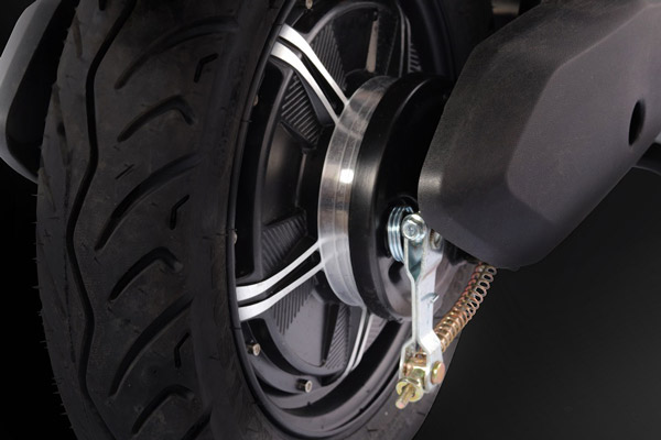 இந்தியாவில் சந்தையை விரிவுப்படுத்தும் ஆம்பியர் எலக்ட்ரிக் ஸ்கூட்டர் நிறுவனம்... இந்தியாவில் சந்தையை விரிவுப்படுத்தும் ஆம்பியர் எலக்ட்ரிக் ஸ்கூட்டர் நிறுவனம்...