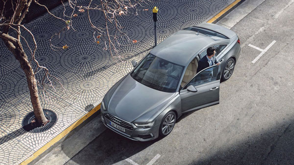 கடும் விற்பனை வீழ்ச்சியில் ஆடி... தொடரும் போராட்டம்... சந்தையை விட்டு வெளியேறுகிறதா...?