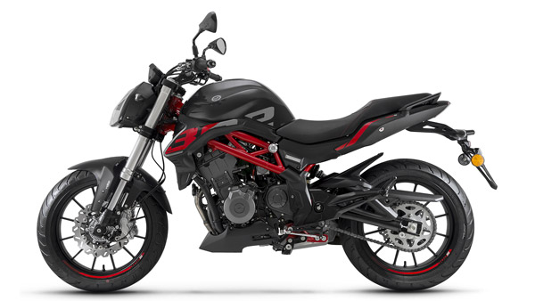 விரைவில் இந்தியாவில் அறிமுகமாகிறது புதிய பெனெல்லி 302எஸ் பைக்!