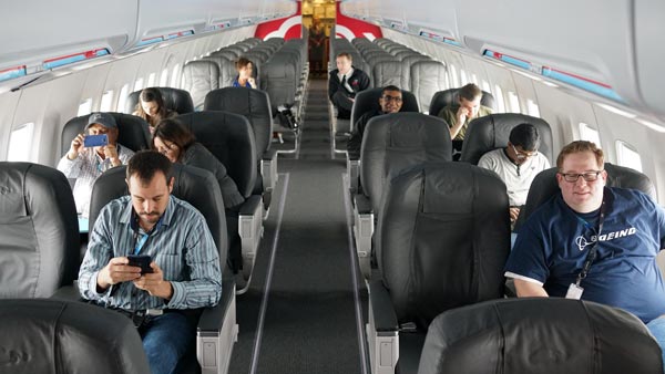 விமானங்களில் இலவச வைஃபை வசதி வழங்குவதில்லை... ஏன் தெரியுமா..? அடேங்கப்பா இதுல இவ்ளோ விசயம் அடங்கியிருக்கா!!!