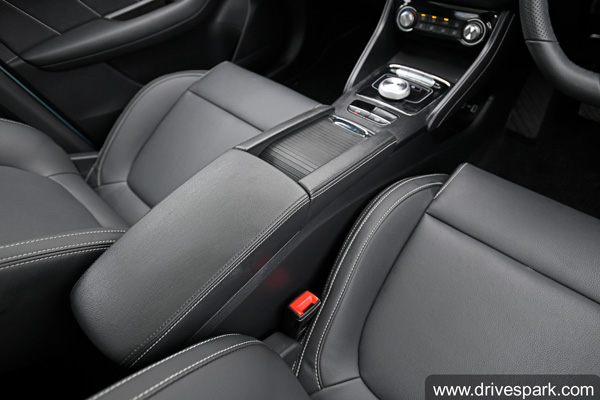 இந்தியாவில் எதிரொளிக்கும் கொரோனா வைரஸின் தாக்கம்... அச்சத்தில் எம்ஜி நிறுவனம்..!