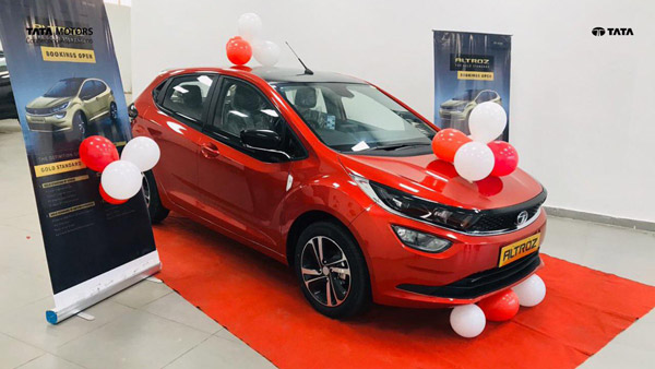 உலக நாடுகளை மூக்கின் மேல் விரல் வைக்க வைத்த டாடா கார்... விலை தெரிந்தால் நீங்களும் வாங்கிடுவீங்க...