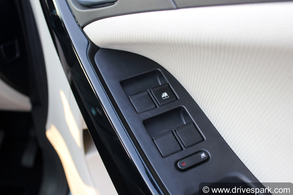 செம மாஸ்... டாடா நெக்ஸான் எலெக்ட்ரிக் கார் எப்படி இருக்கு தெரியுமா? ஃபர்ஸ்ட் டிரைவ் ரிவியூ!!