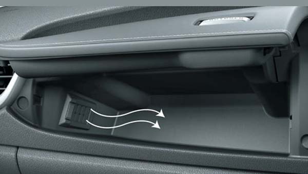 இன்னமும் இந்த டொயோட்டா காரை கண்ணை மூடிக்கொண்டு வாங்கும் மக்கள்... உண்மையான காரணம் என்ன தெரியுமா?