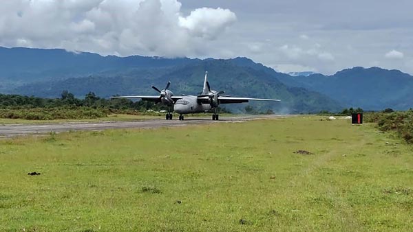 ராயல் சல்யூட்... மாஸான காரியத்தை அசால்டாக செய்த இந்திய விமானப்படை... மிரண்டு போன உலக நாடுகள்