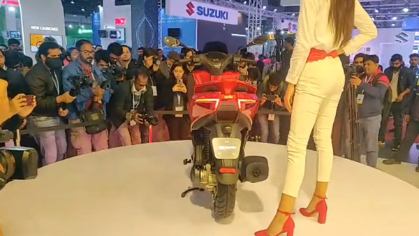 பர்க்மேனுக்கு போட்டியாக மலிவு விலை மேக்ஸி ஸ்கூட்டரை களமிறக்கும் அப்ரில்லா... புள்ளிங்கோக்களை கவர அதிரடி... 