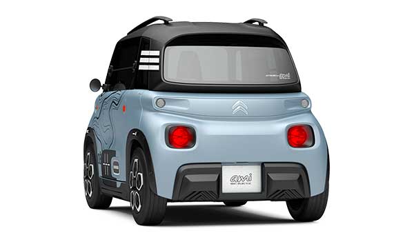 இந்த காரை இயக்க லைசென்ஸ் தேவையில்லை.. உலகின் மிக சிறிய மின்சார கார் அறிமுகம்.. விலை மற்றும் சிறப்பு தகவல்!