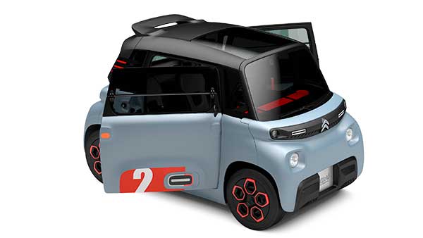 இந்த காரை இயக்க லைசென்ஸ் தேவையில்லை.. உலகின் மிக சிறிய மின்சார கார் அறிமுகம்.. விலை மற்றும் சிறப்பு தகவல்!