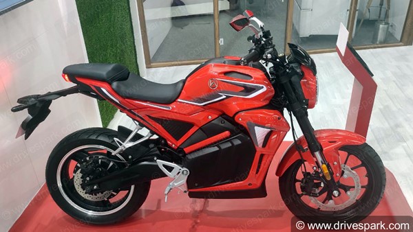 ஆட்டோ எக்ஸ்போவில் முழு தரிசனம் வழங்கிய ஹீரோ எலெக்ட்ரிக் பைக்.. இதுதான் இந்நிறுவனத்தின் முதல் மின்சார பைக்... ஆட்டோ எக்ஸ்போவில் முழு தரிசனம் வழங்கிய ஹீரோ எலெக்ட்ரிக் பைக்.. இதுதான் இந்நிறுவனத்தின் முதல் மின்சார பைக்...