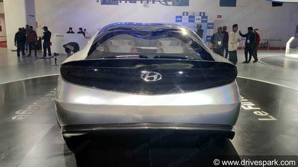 அநேகரின் கண்களை கவர்ந்த ஹூண்டாய் லீ ஃபில் ரோக்... முதல் முறையாக முழு தரிசனம்... சிறப்பு தகவல்!