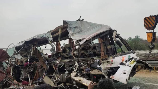 19 பேரின் உயிர்களை காவு வாங்கிய அவினாசி சாலை விபத்து... நடந்தது என்ன?