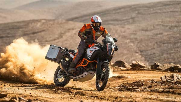 ஹெட்லைட் - நம்பர் பிளேட்போல் இனி பைக்குகளில் இதுவும் கட்டாயம்... விரைவில் அறிமுகமாகிறது புதிய விதி..! ஹெட்லைட் - நம்பர் பிளேட்போல் இனி பைக்குகளில் இதுவும் கட்டாயம்... விரைவில் அறிமுகமாகிறது புதிய விதி..!