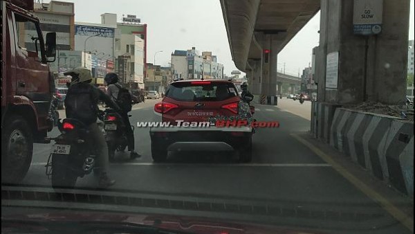 மஹிந்திரா எக்ஸ்யூவி300 எலக்ட்ரிக் கார் முதன்முறையாக இந்தியாவில் சோதனை ஓட்டம்..! மஹிந்திரா எக்ஸ்யூவி300 எலக்ட்ரிக் கார் முதன்முறையாக இந்தியாவில் சோதனை ஓட்டம்..!