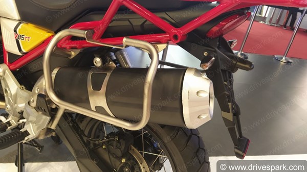 ஆட்டோ எக்ஸ்போவில் தோன்றிய மோட்டோ குஸ்ஸி வி85 டிடி பைக்... இதோட விலை தெரிஞ்சா வாயை மூடவே மாட்டிங்க..!