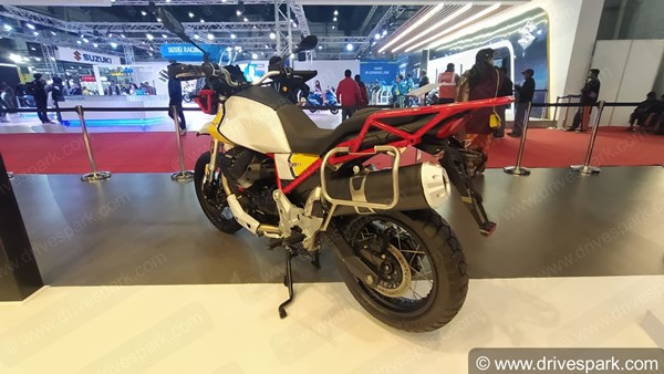 ஆட்டோ எக்ஸ்போவில் தோன்றிய மோட்டோ குஸ்ஸி வி85 டிடி பைக்... இதோட விலை தெரிஞ்சா வாயை மூடவே மாட்டிங்க..!