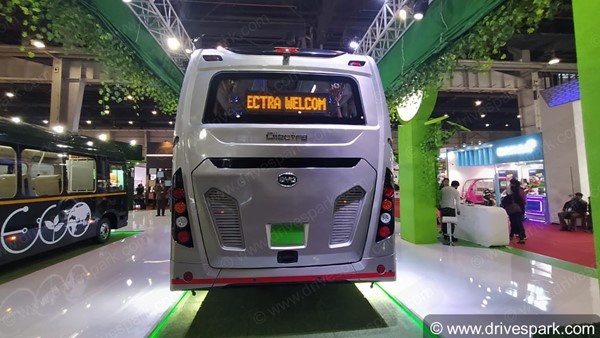 இந்தியாவின் முதல் எலெக்ட்ரிக் ஆம்னி சொகுசு பஸ்