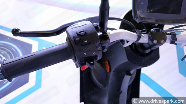 பீஜோ இ லூடிக்ஸ் எலெக்ட்ரிக் ஸ்கூட்டரை இந்தியாவில் அறிமுகப்படுத்துகிறது மஹிந்திரா!