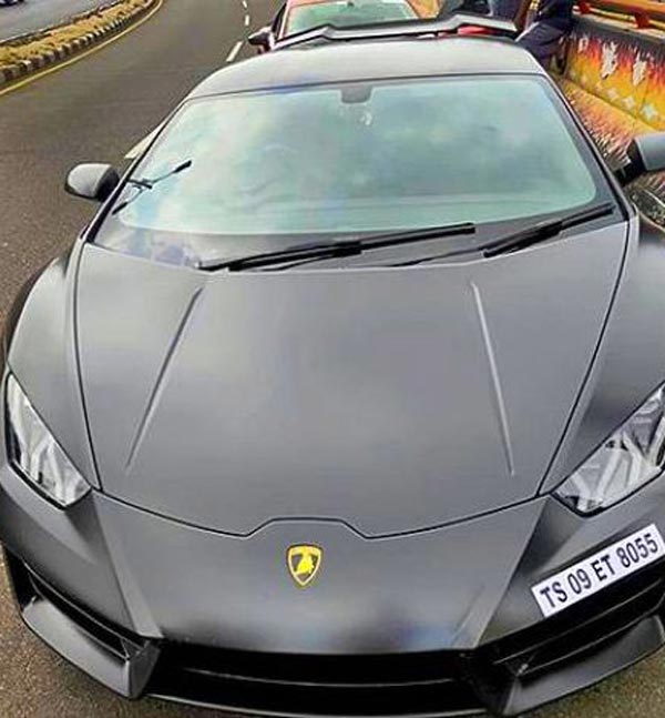 விலையுயர்ந்த லம்போர்கினி ஹூராகேன் - ஆடி ஆர்8 சூப்பர் கார்கள் பறிமுதல்... காரணத்தை கேட்டு ஷாக் ஆயிடாதீங்க..!