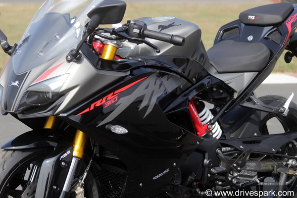 2020 டிவிஎஸ் அப்பாச்சி ஆர்ஆர்310 பைக்கின் ஃபர்ஸ்ட் ரைடு அனுபவம்... எப்படி இருக்கு இந்த புதிய பைக்...? சிறப்பு தகவல்..!