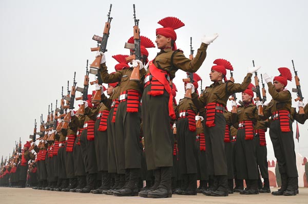 கொரோனா வைரசுக்கு எதிரான போர்... வல்லரசு நாடுகளே திணறும் நிலையில் இந்திய ராணுவம் செய்த மாஸான காரியம்