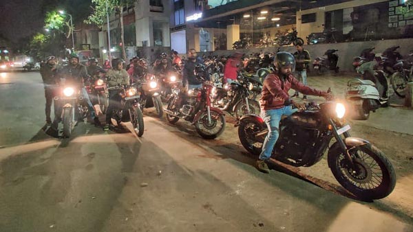 ஜாவா பெராக் மோட்டார்சைக்கிள் டெலிவிரி பணிகள் தள்ளிப்போகிறது!