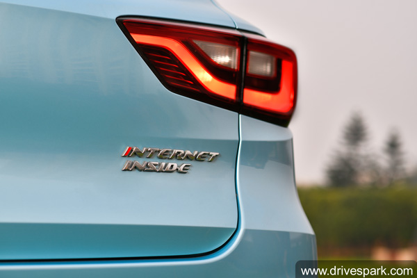 விற்பனையில் ஹூண்டாய் கோனா எலெக்ட்ரிக் காரை விஞ்சிய எம்ஜி இசட்எஸ் கார்!