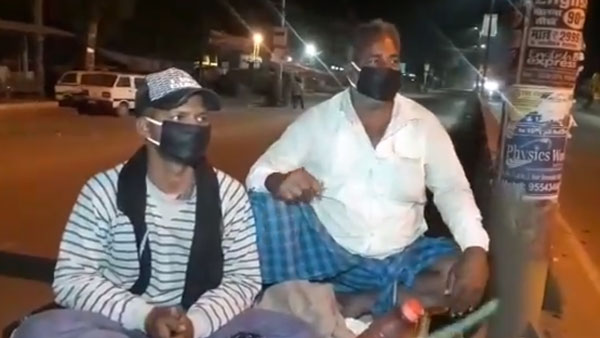 1200 கிமீ தூரம்! சொந்த ஊர் செல்ல விநோதமான வாகனத்தில் புறப்பட்ட 3 தொழிலாளிகள்.. போலீசுக்கே இது செம்ம ஷாக்..!