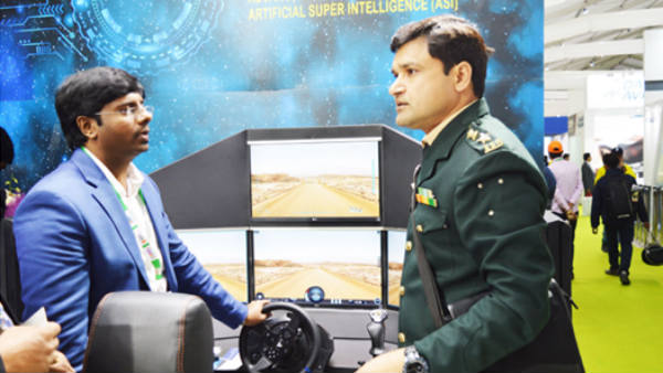 இந்தியாவின் முதல் ஆளில்லா போர் வாகனம்! இந்தியாவின் முதல் ஆளில்லா போர் வாகனம்!