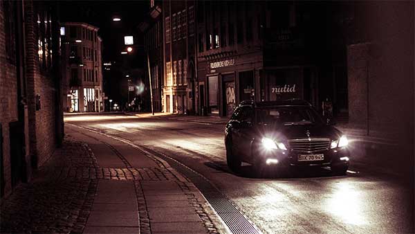 விசித்திரமான போக்குவரத்து விதிமீறல்களும் - அபராதமும்.. நிச்சயம் அறிந்துகொள்ள வேண்டிய தகவல்!