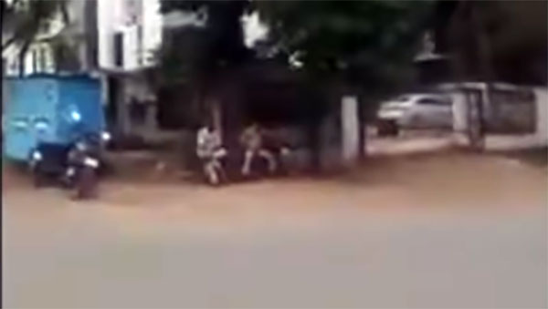 கொரோனாவிற்கு எதிராக இந்தியா போராடும் நிலையில் இவர் செய்த காரியத்தை பாருங்க... ஷாக் வீடியோ...