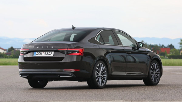 புதிய ஸ்கோடா சூப்பர்ப் கார் அறிமுக தேதி விபரம் வெளியானது!