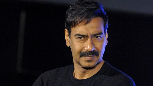 சாதா வேன்களை உல்லாச கப்பலாக மாற்றிய நடிகர்கள்.. விக்ரம் டூ ஷாருக்கான் பயன்படுத்தும் வேனிட்டி வேன்கள்! 