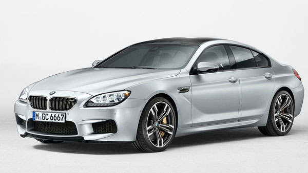 சச்சின் எடுத்த சபதம்... சொகுசு கார்கள் இருந்தாலும் மாருதி 800 காரை இன்னமும் ஓட்டுவது ஏன் தெரியுமா? சச்சின் எடுத்த சபதம்... சொகுசு கார்கள் இருந்தாலும் மாருதி 800 காரை இன்னமும் ஓட்டுவது ஏன் தெரியுமா?