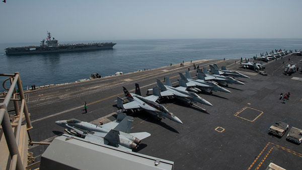 34 ஆண்டுகள் பின் வெளியாகும் டாப் கன் மேவரிக் 2.. டாம் க்ரூஸின் ஆசையை நிராகரித்த அமெரிக்க கடற்படை... சிறப்பு தகவல்!