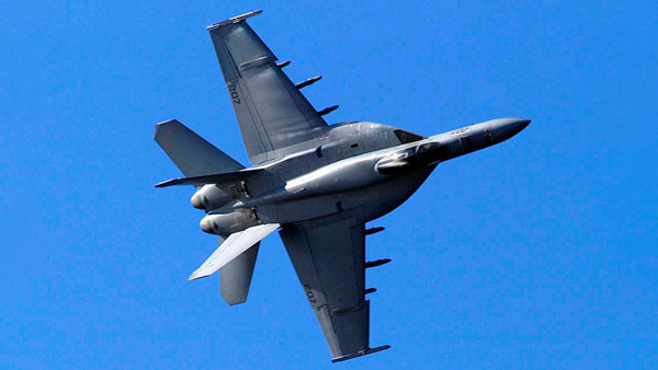 34 ஆண்டுகள் பின் வெளியாகும் டாப் கன் மேவரிக் 2.. டாம் க்ரூஸின் ஆசையை நிராகரித்த அமெரிக்க கடற்படை... சிறப்பு தகவல்!